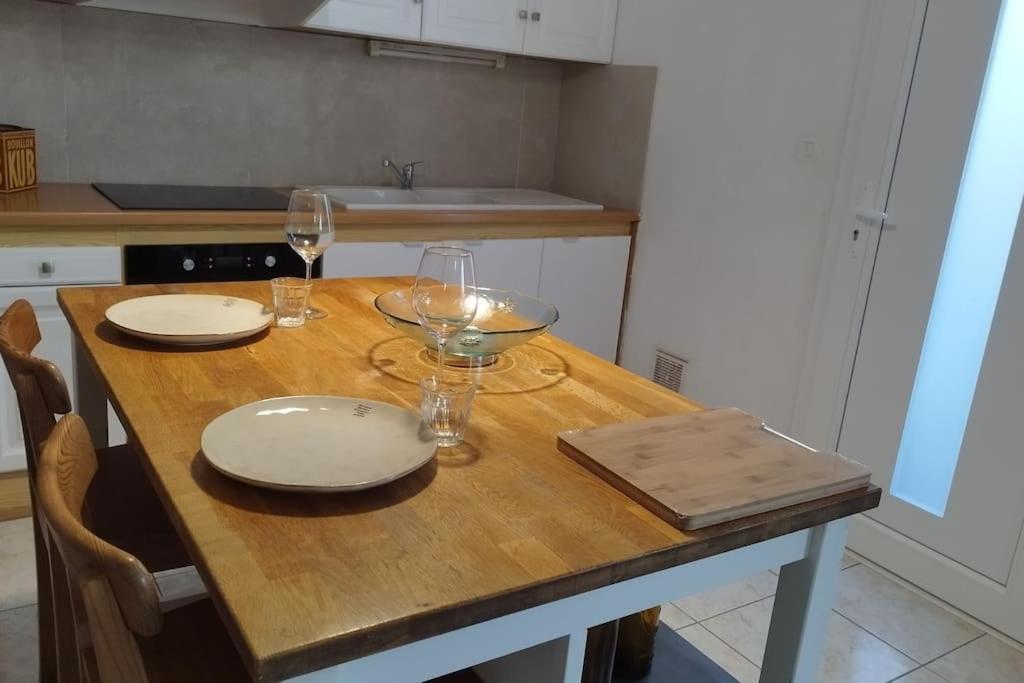 Charmante Maison T2 De Plein Pied Avec Exterieur Calme Aux Arenes Vila Béziers Exterior foto